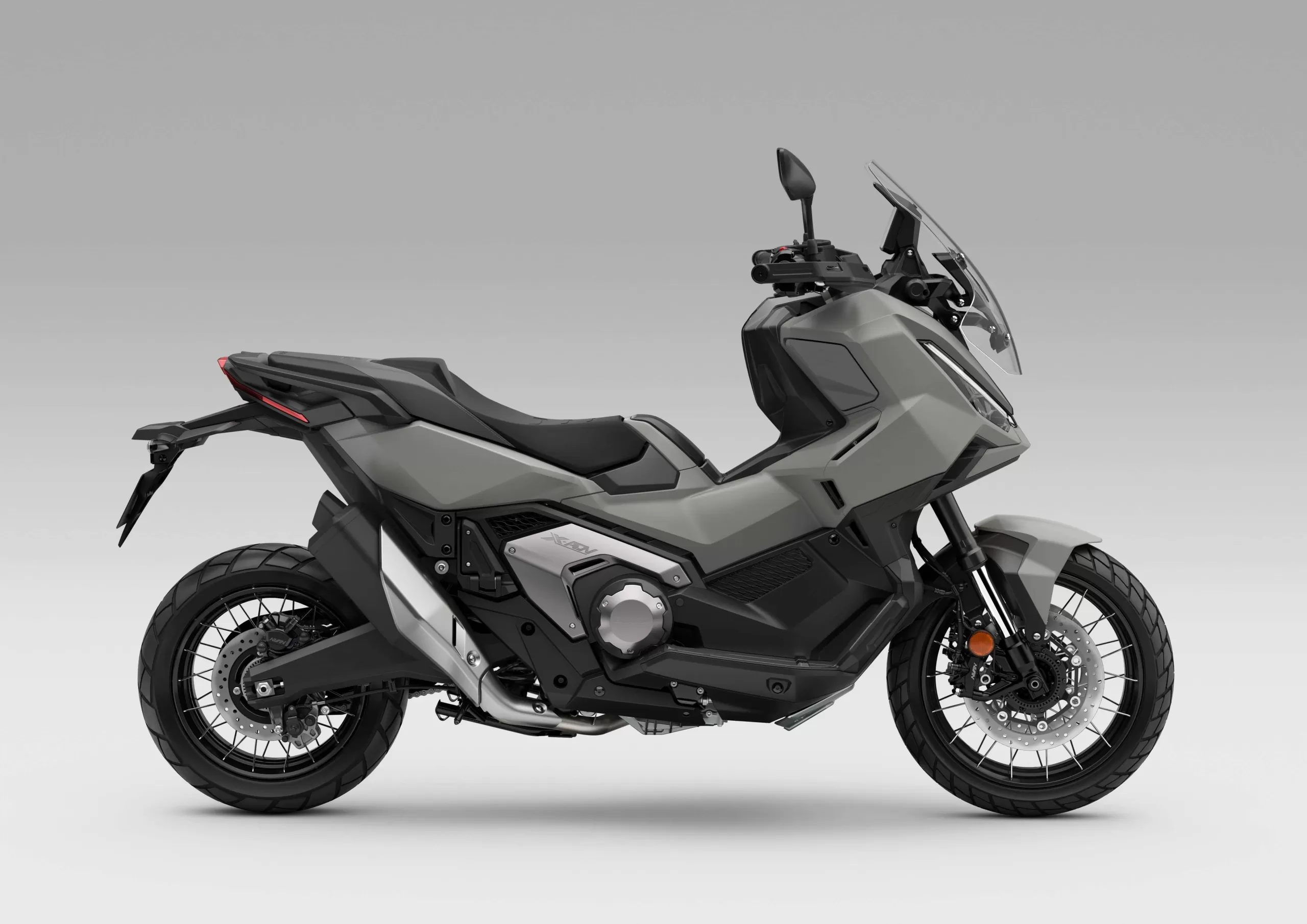 GS ADV honda-aug25-xadv26ym-body6.jpg
