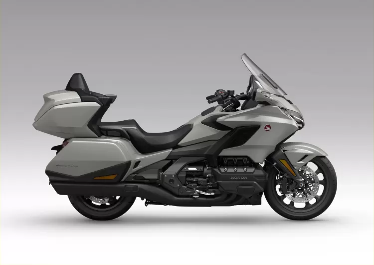 555852 26ym Honda Gl1800 Gold Wing Tour